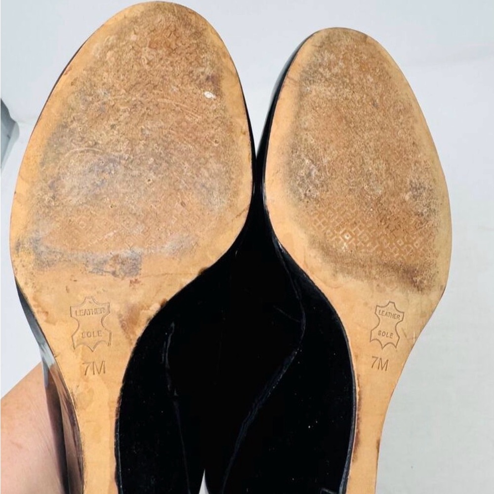 Tory Burch Black Patent Leather Heels - Picture 8 of 14